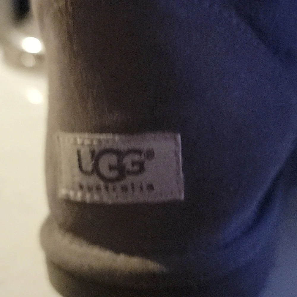UGG Gray Shearling Boots size usa 7 - Picture 5 of 13